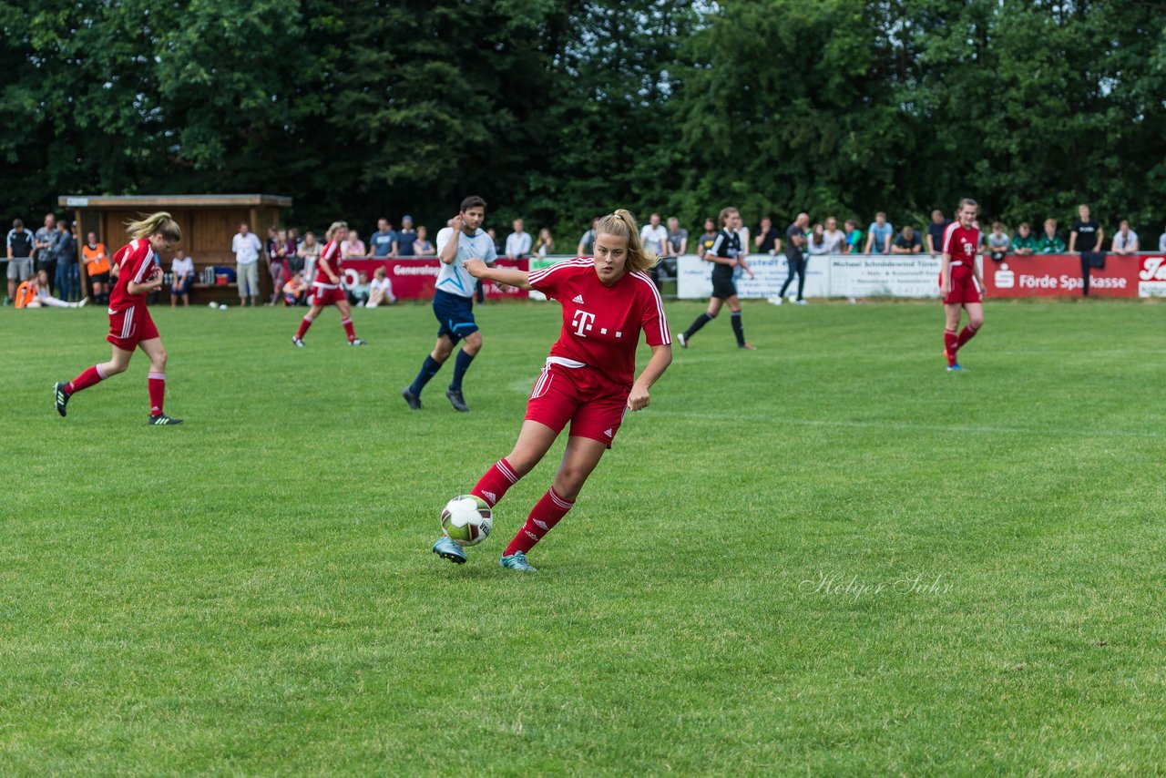 Bild 306 - Aufstiegsspiel SG Borgstedt/Brekendorf - SV Wahlstedt : Ergebnis: 1:4